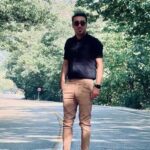 دانلود آهنگ دونه دونه عکساتو میسوزونم خاطراتی از امید مهدی زاده